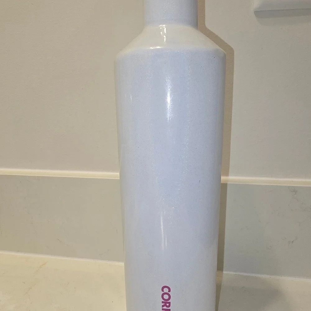 Corkcicle 25oz Stainless Steel Water Bottle in Glitter White With Pink Lettering